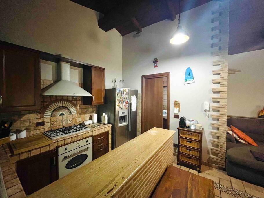 Honey'S Home-Dependance Campagna Latina Bagian luar foto